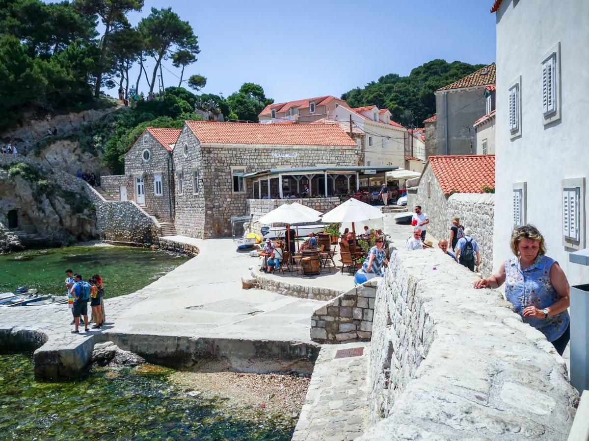 Munroe * Dubrovnik